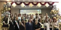 Торжественное вручение свидетельств об окончании 9-х классов.
